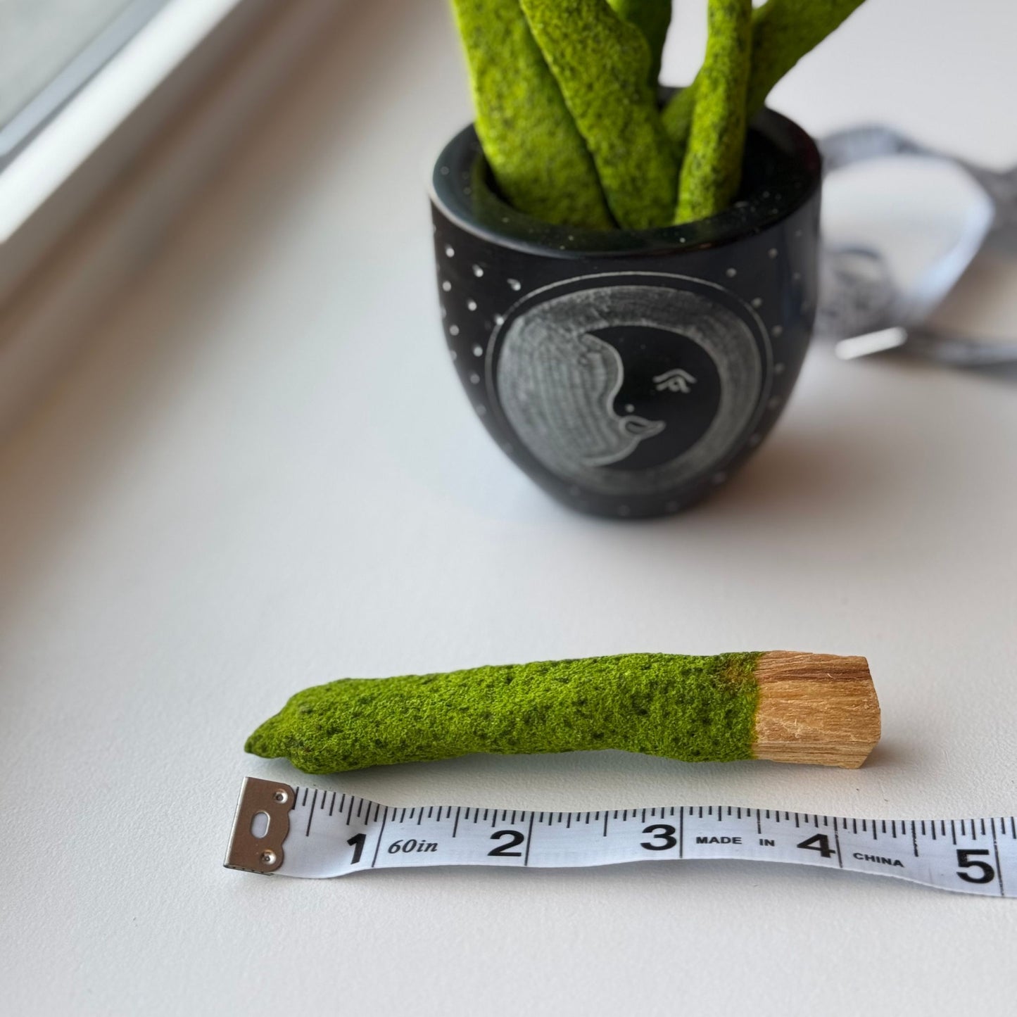 Dipped Palo Santo Stick - Apple Cinnamon