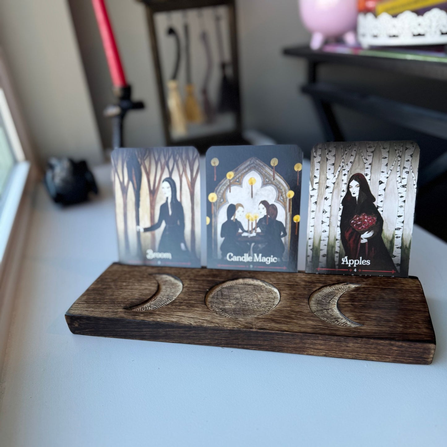 Wooden Card Display Stand with Triple Moon