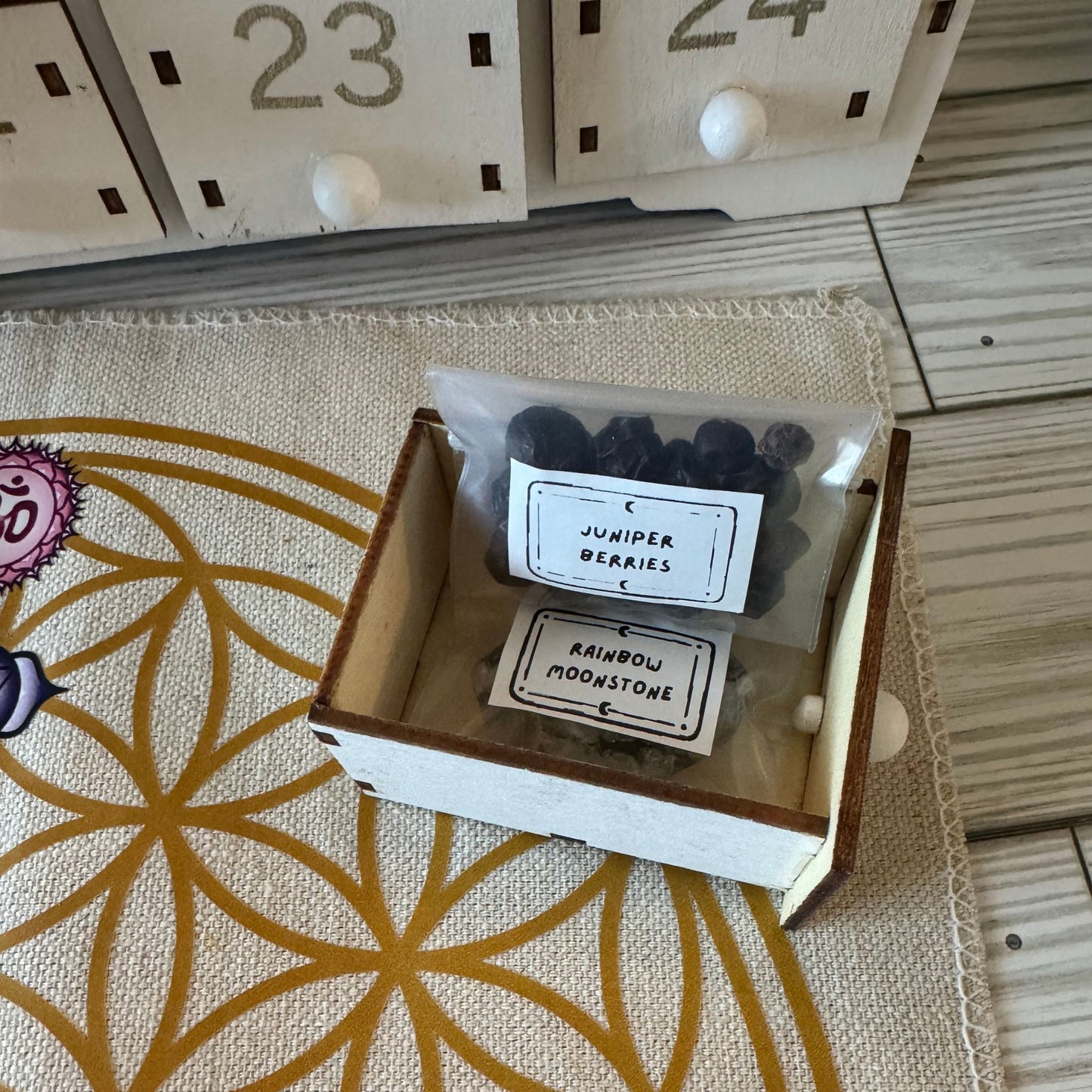 Winter Crystals, Candles & Herbs Advent Calendar for Daily Magic