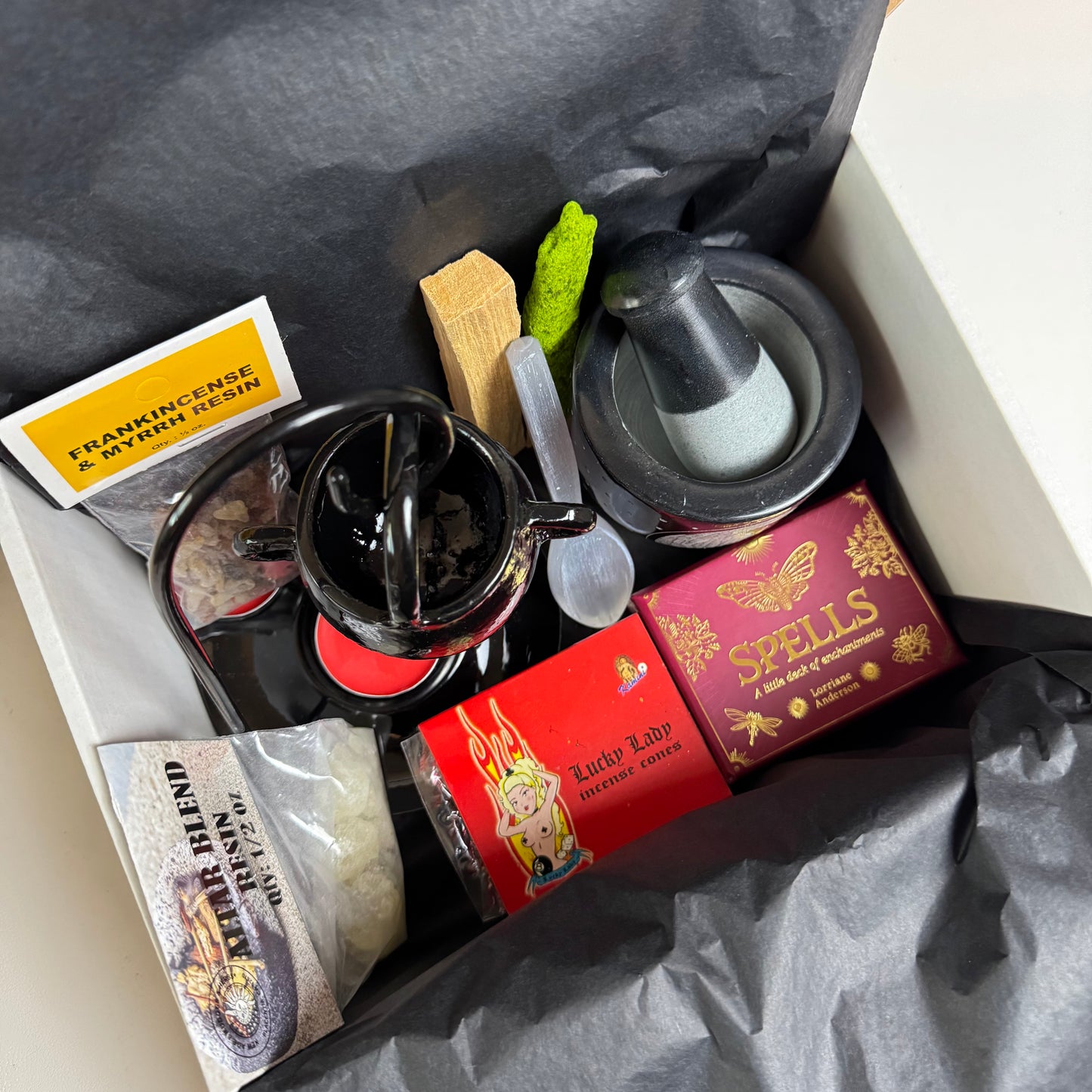 Witchy Gift Package - Cauldron Resin Bundle