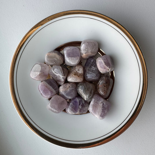 Amethyst | One Intuitively Chosen Tumble